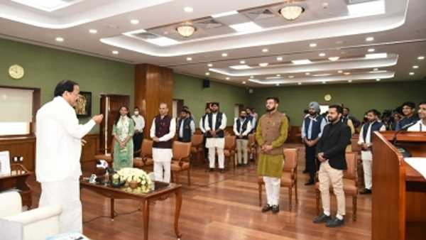 एक सभ्य समाज में आतंकवाद, द्वेष और विभाजनकारी प्रवृत्तियों का कोई स्थान नहीं : उपराष्ट्रपति